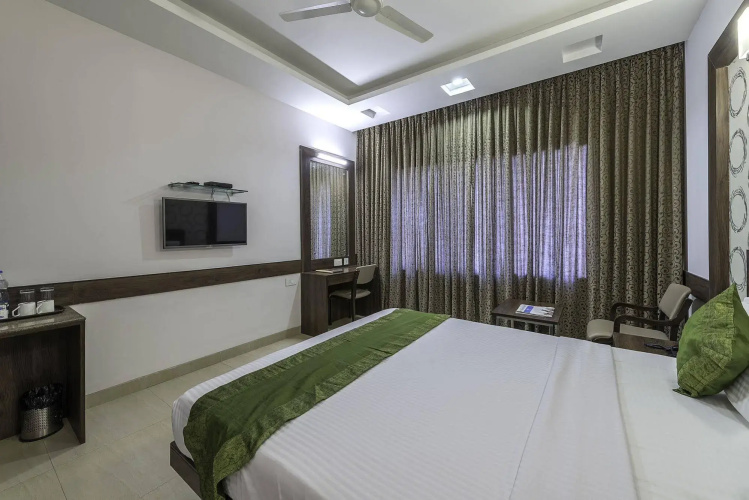 Silverstar Hotel