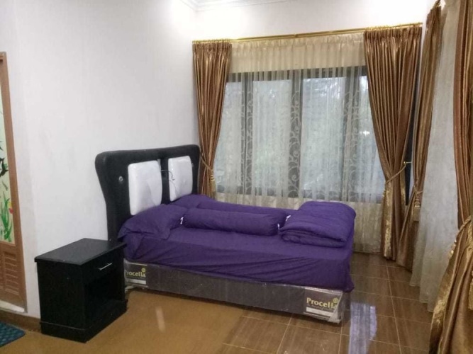 4 Bedrooms Villa