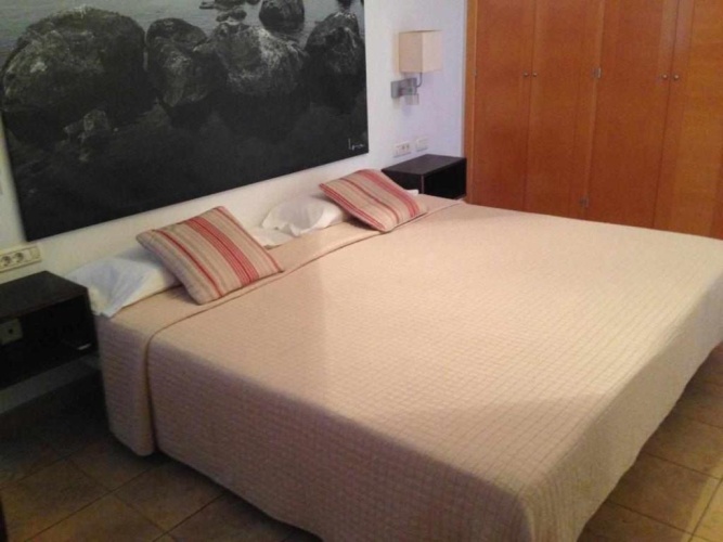 1 Bedroom Double Apartment with balcony and with sea view
