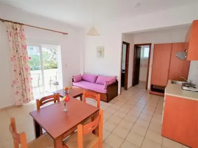 Mariliana Hotel