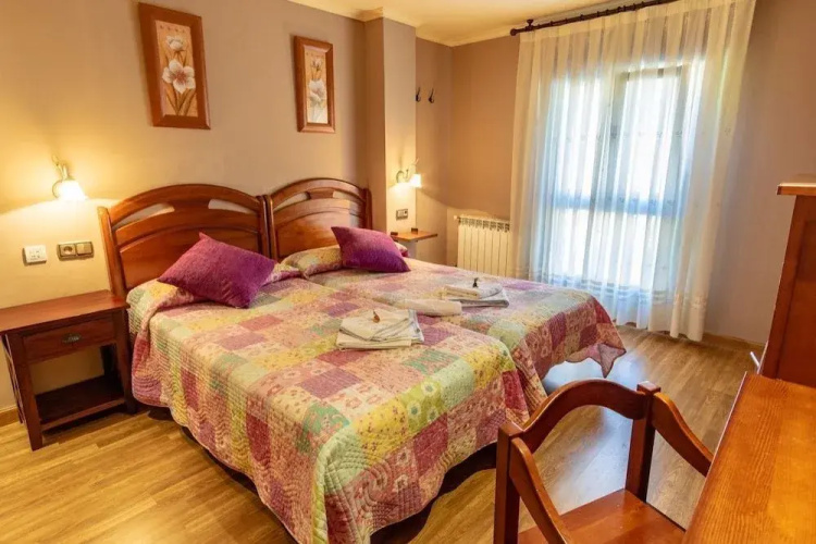 Hotel Peña Pandos