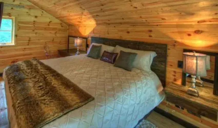 Le Val d'Isère - Les Chalets Spa Canada