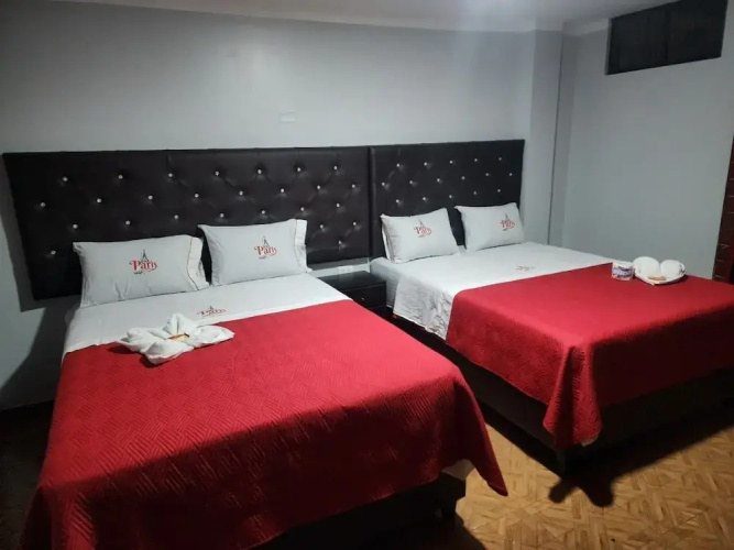 Hostal Paris M&P 3