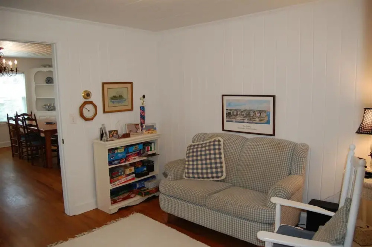 E-Z Does It - 7 Br Home