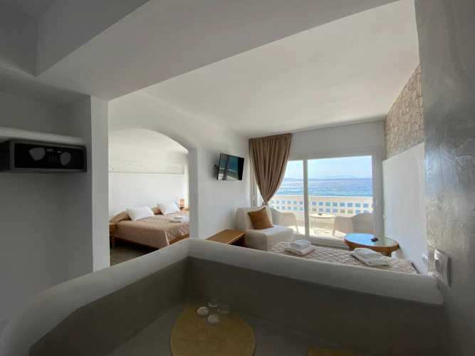 Aeolos Bay Tinos