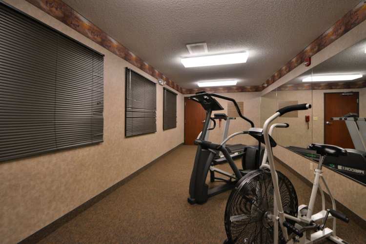 Mitchell Kelly Inn And Suites photo 16