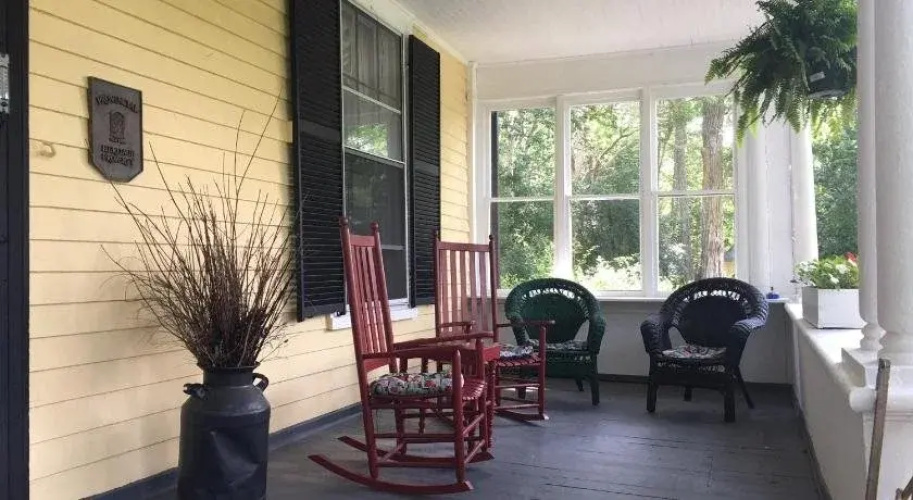 Morton House Inn