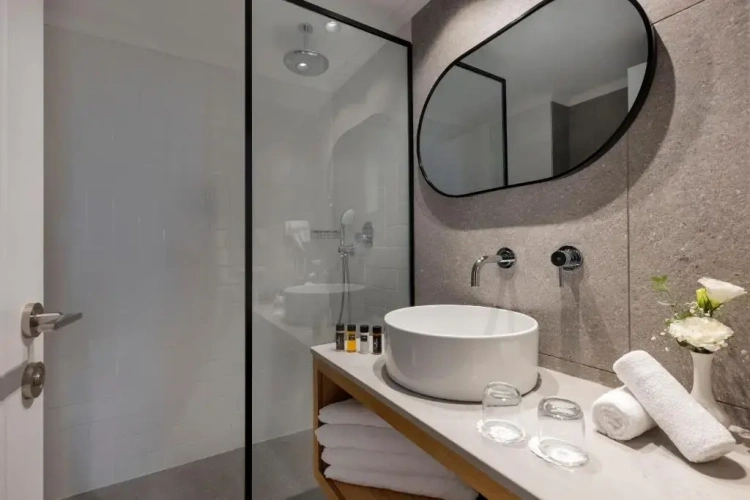 Standard room with balcony