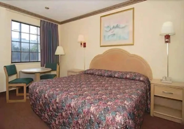 Econo Lodge Lexington Southeast
