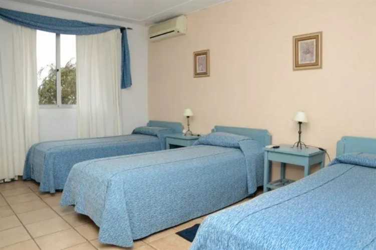 Hotel Bahía Playa