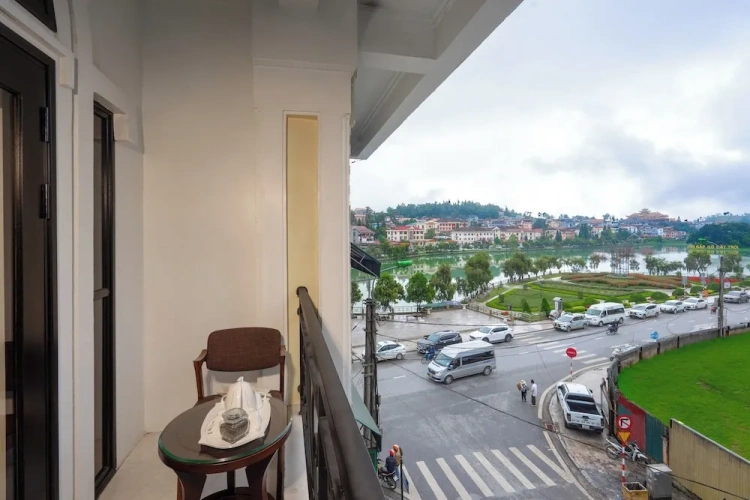 Grand Suite with city view