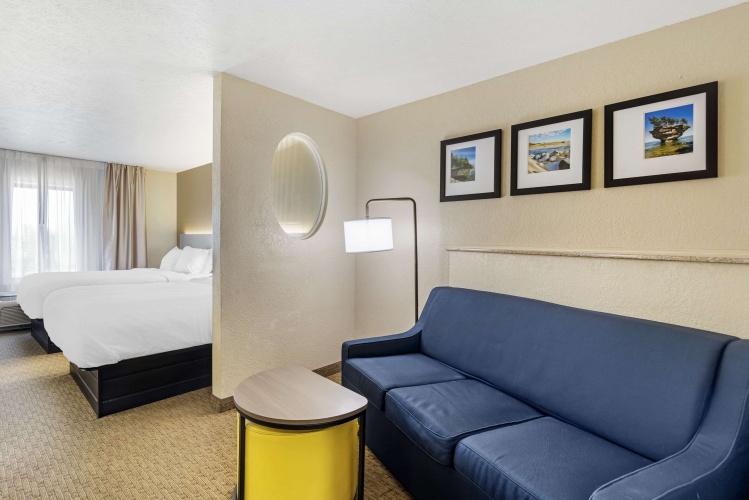 Double Suite