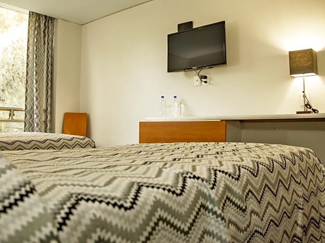 Standard Twin room with balcony