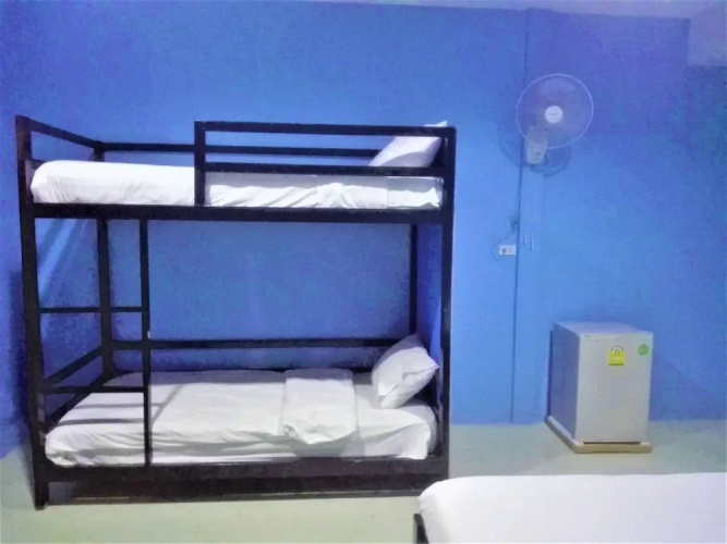 Lanta Mother Hostel