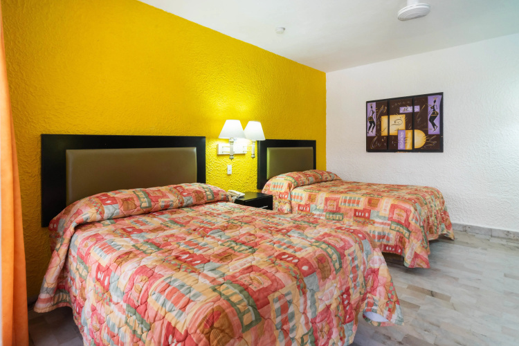 Azteca Inn