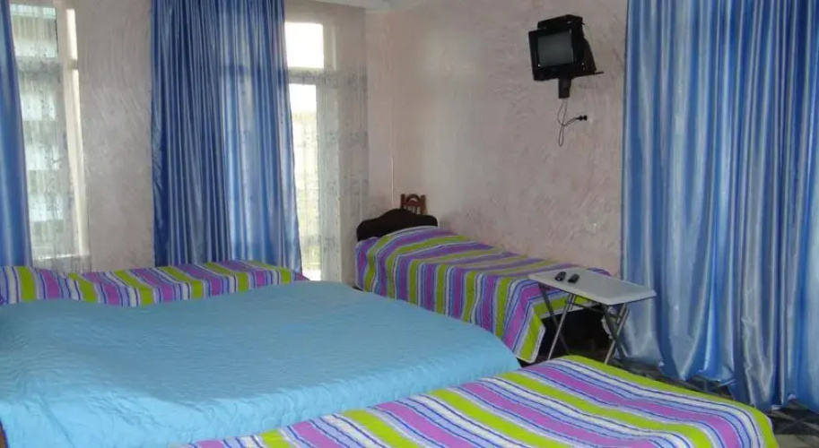 Guest House Zura