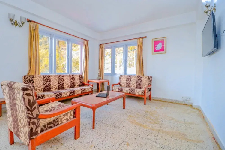 Oyo Home 26756 Cosy 3Bhk