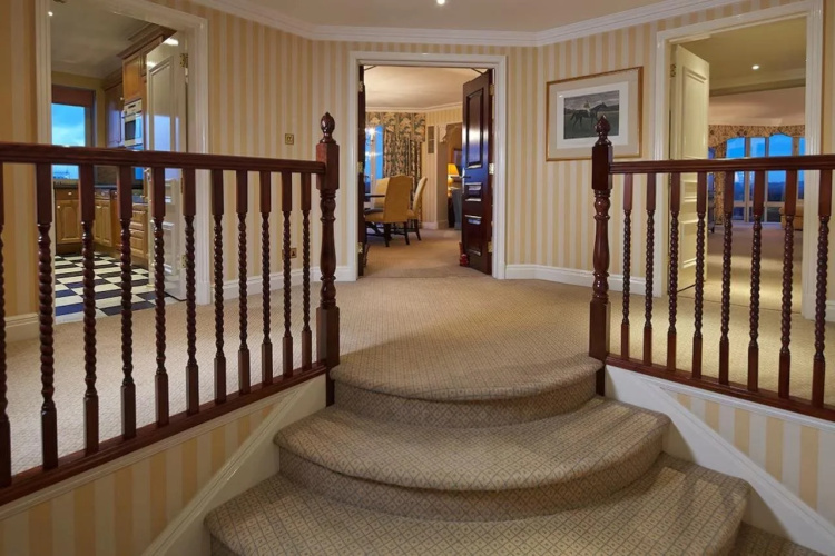 Cheval Thorney Court photo 14
