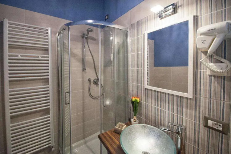La Rocca Suite