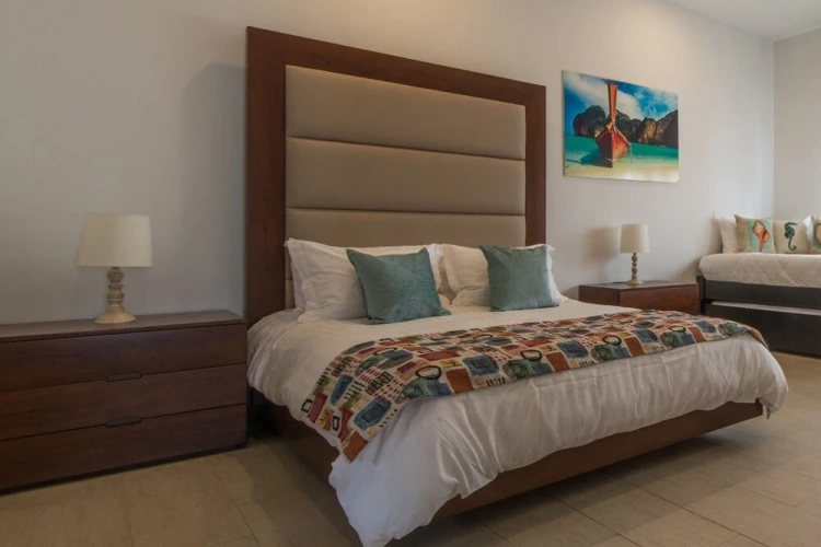 2 Bedrooms Suite