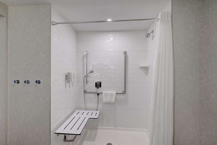 Hampton Inn & Suites by Hilton Burlington Toronto photo 11