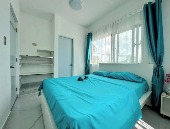 Mariposa Apartments