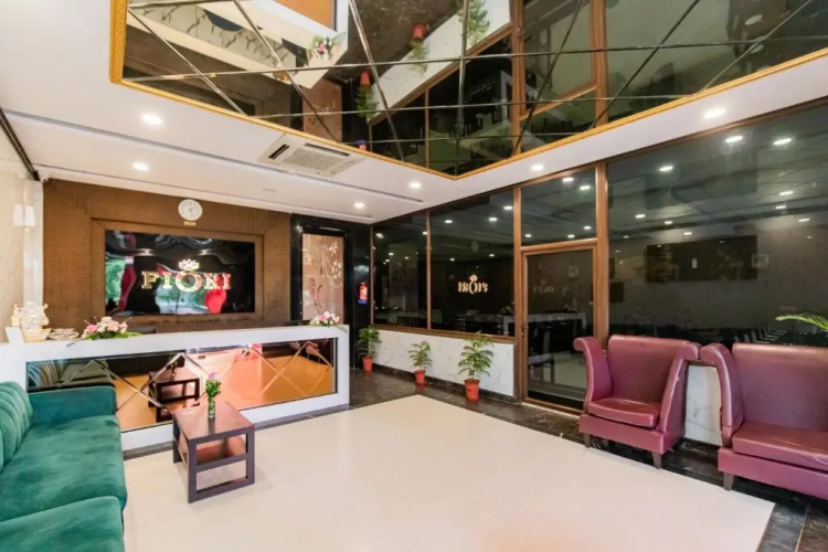 Foxoso Fiori Hotel