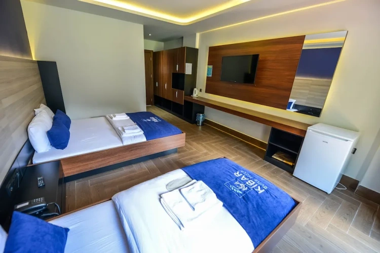 1 Bedroom Economy Triple room