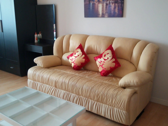 Baan Sathorn Riverfront