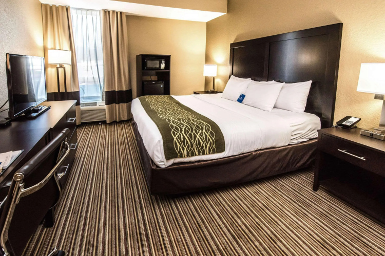 Comfort Inn Lehigh Valley West - Allentown