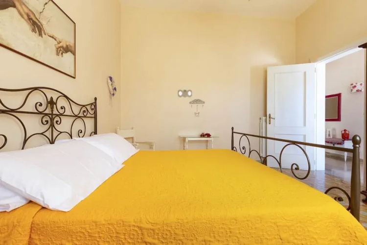 2084 Villa Graziana