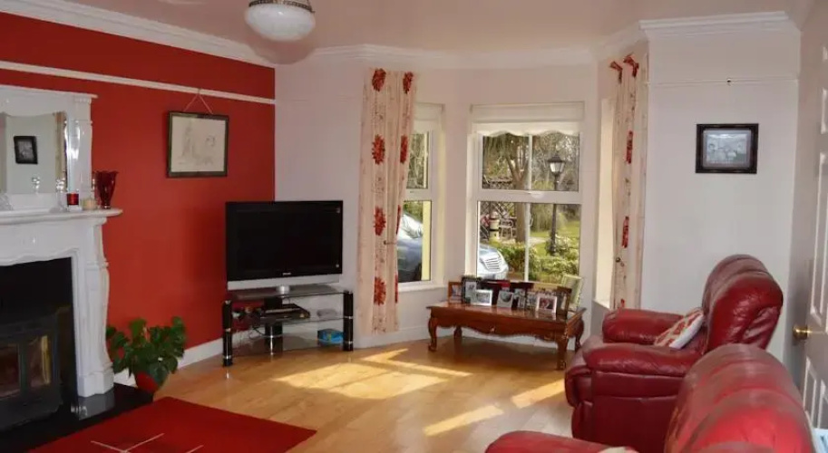 Barr's B&B