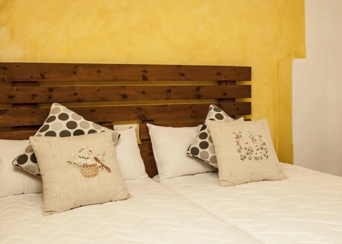 3 Bedrooms Cottage with mountain view
