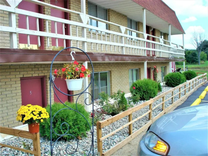 Country Meadow inn