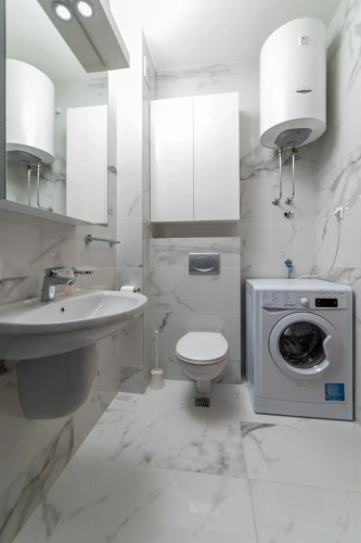 Spacious Modern New 48 m2 flat + free parking