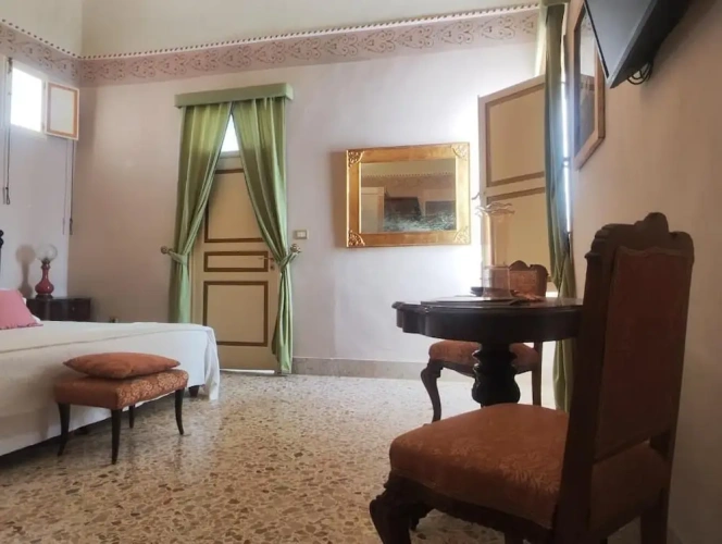 Classic Double room with balcony
