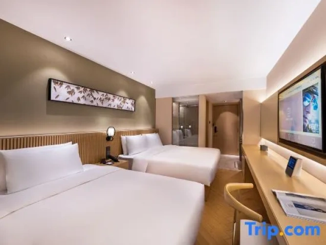 Deluxe Double room with view