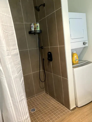 424 Gold Way - Apt. 404 2Bed/1Bath