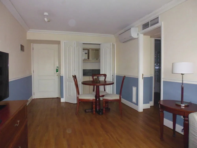 Regency Suites Boutique Hotel