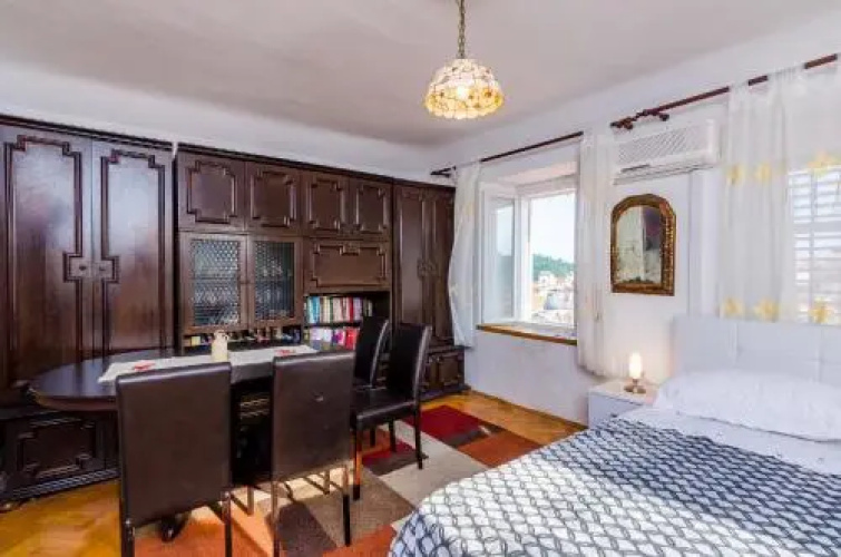 Apartment Ivona