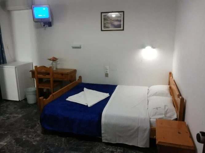 Standard Triple room with balcony and with sea view