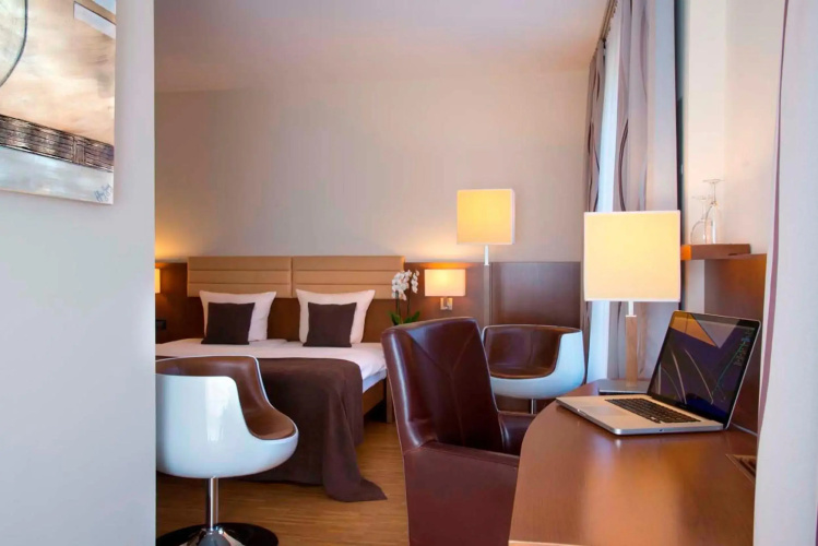 Hotel Simon's Plaza