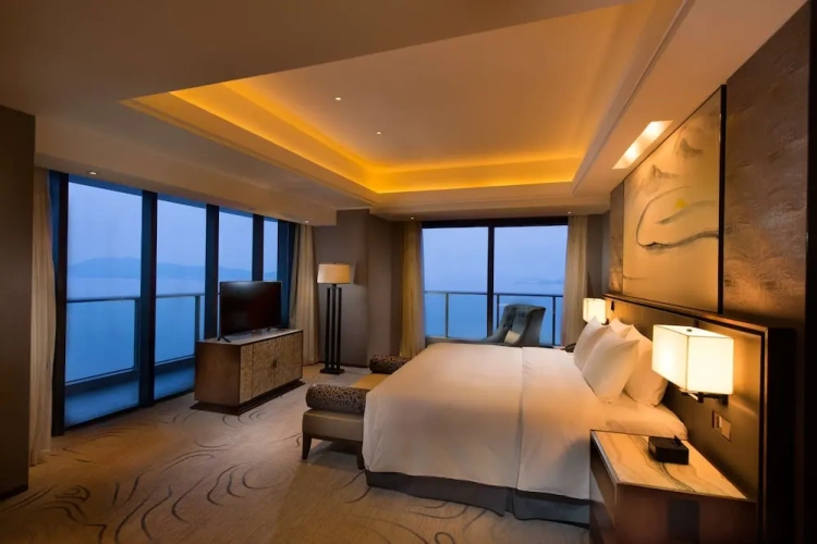 Deluxe Double room with balcony and with ocean view