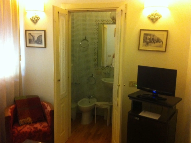 Economy Single room