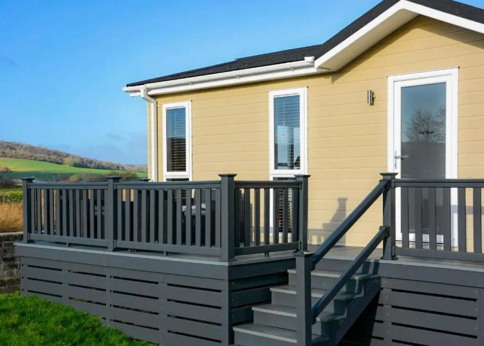 2 Bedrooms Cottage