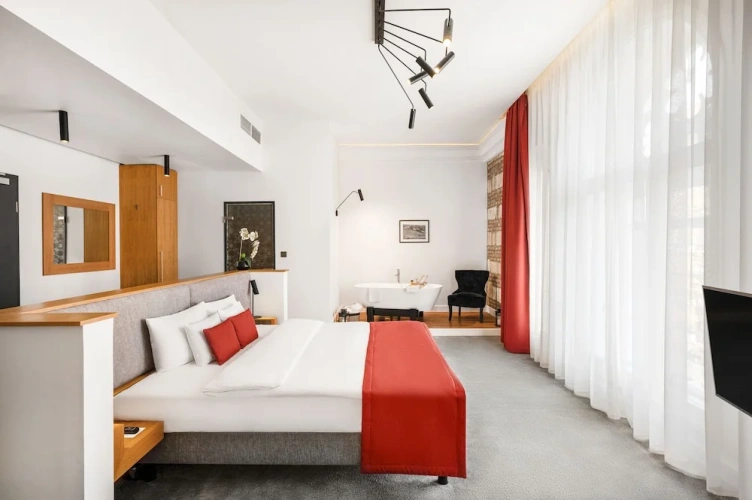Executive Suite