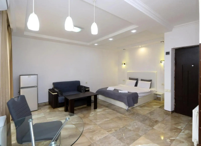Apartaments on Komitas 20