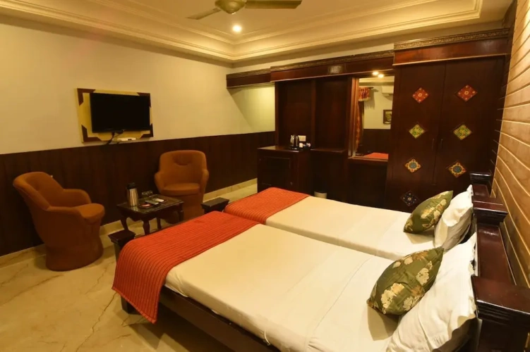 Superior room