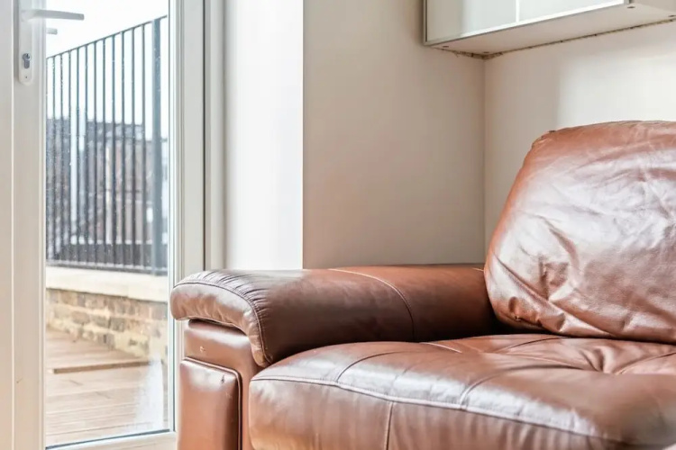 Modern Studio With Terrace in Marylebone