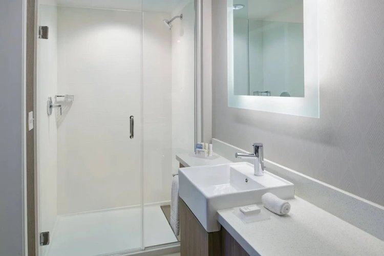 Quadruple Suite with city view